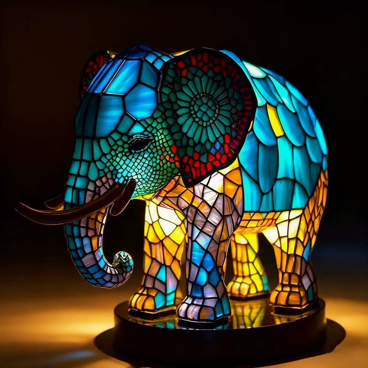 Umělecká lampa ve tvaru zvířat, inspirovaná vitráží Tiffany – originální sváteční dárek