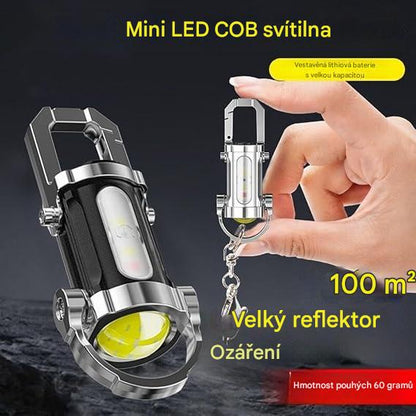 Coeurva Mini svítilna na klíče | 7 režimů · Vysoce výkonná · Nouzová nezbytnost🔥Tři kusy za pouhých 800 Kč