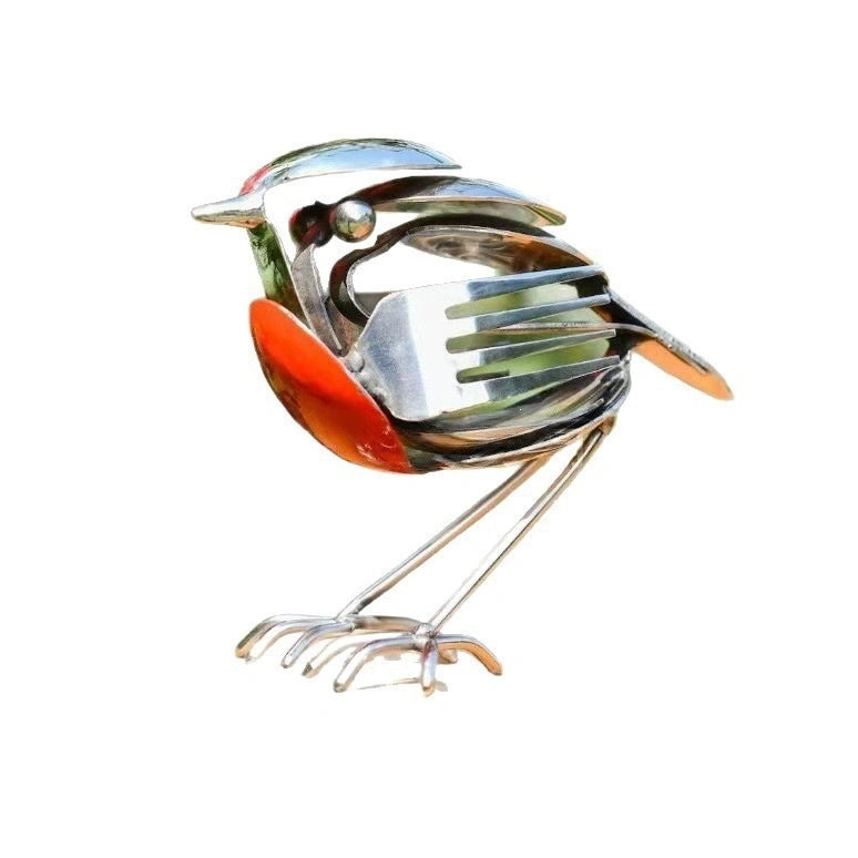 🐦 Ručně vyráběná kovová dekorace v podobě červenky – elegantní ozdoba do zahrady i domova