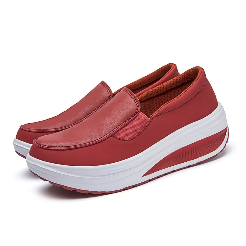 [🎉 Exkluzivně pro členy ]Novinka 2026 – Měkké a pohodlné, ideální pro volný čas 👟 Dámské slip-on platformové boty