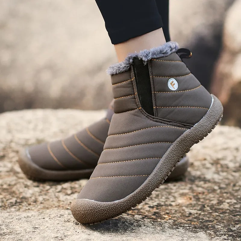 ⚡ 50 % sleva na ergonomickou ortopedickou obuv s hřejivou podšívkou – Ulevte si od bolesti nohou a zad. Unisex, pohodlné a zdravé.