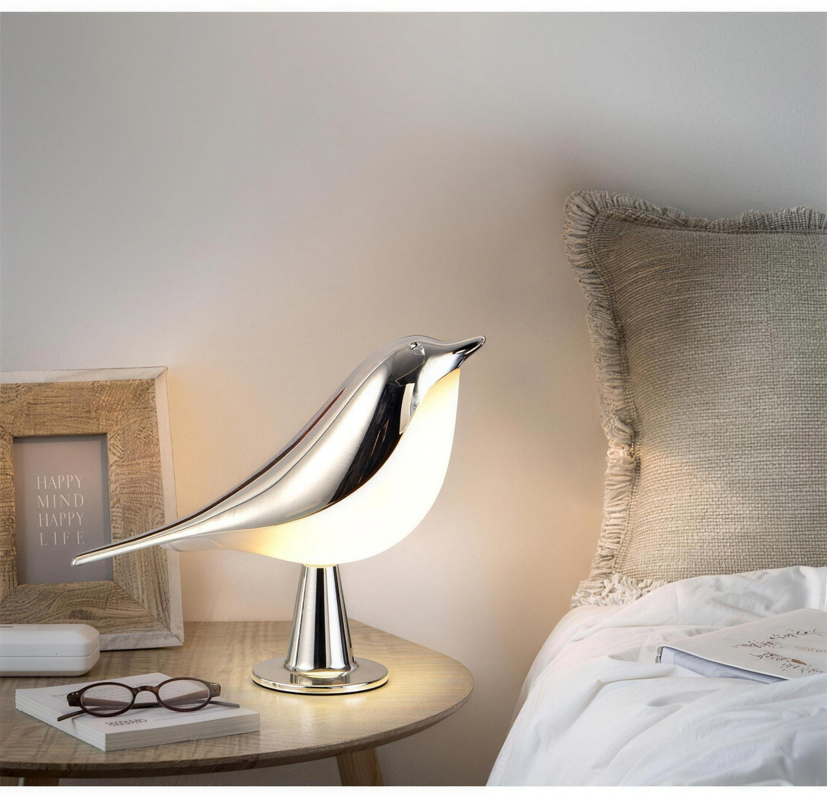 Umělecká lampa ve tvaru ptáka – jemné světlo a integrovaný aroma difuzér